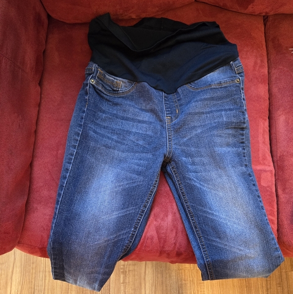 Maternity Jeans Bundle - Picture 3 of 6